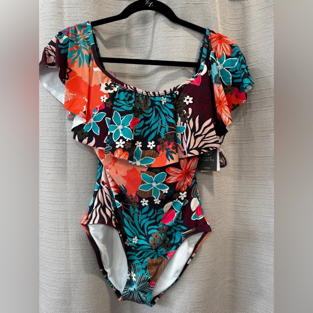 NWT Vince Camuto Off The Shoulder Ruffle One Piece Bathing Suit Size 8 Floral
